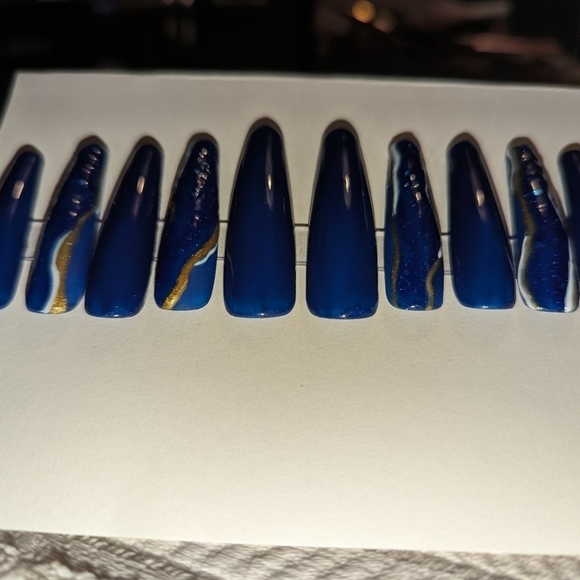 ROYAL BLUE XXL COFFIN PRESET SIZE MEDIUM- Luxury Press On Nail Set - Picture 6 of 10